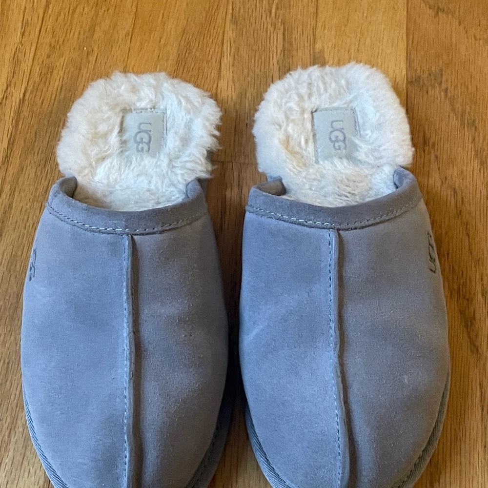 UGG Light Gray Suede Slippers with Cream Fur